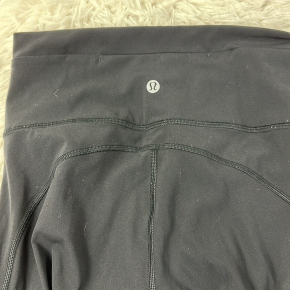 Lululemon Mix & Mesh Crop *21" Black / Chirasu Black / Black - Picture 6 of 7